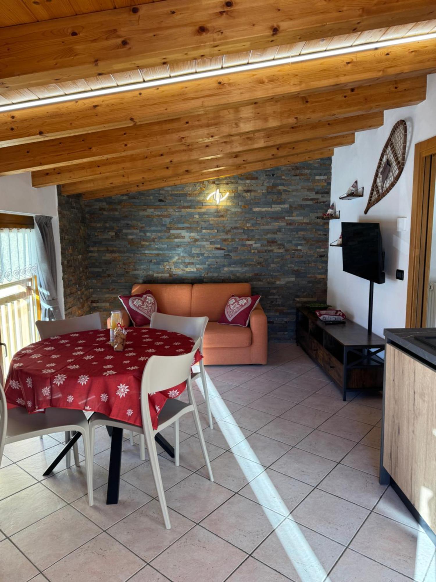Ferienwohnung Bilocale Baciato Dal Sole Andalo Exterior foto