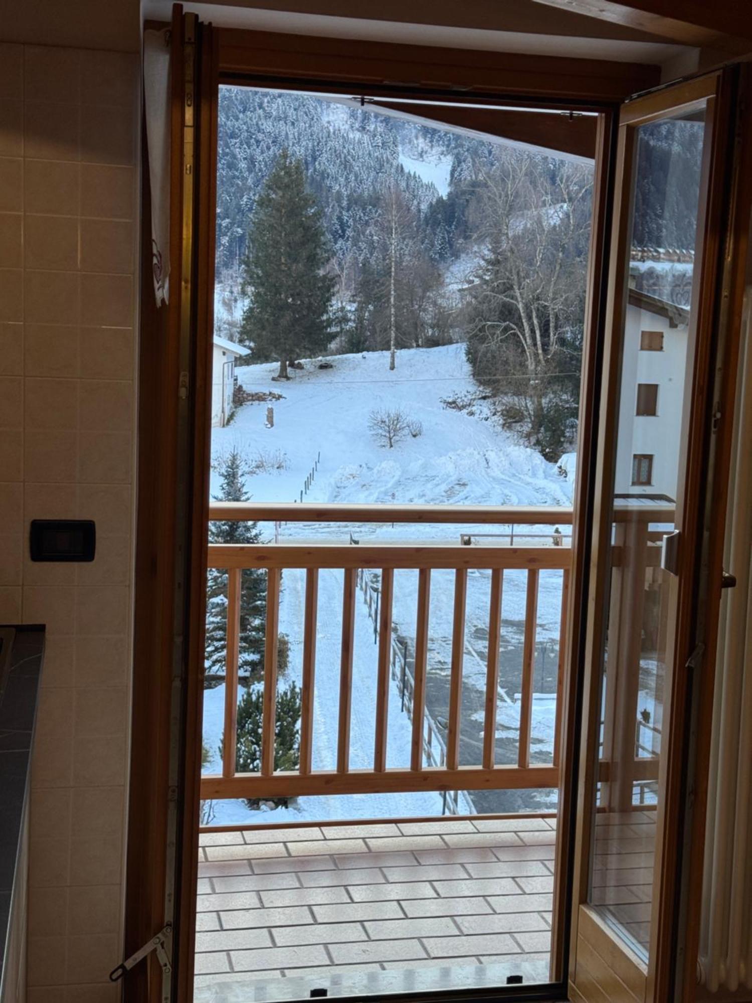 Ferienwohnung Bilocale Baciato Dal Sole Andalo Exterior foto